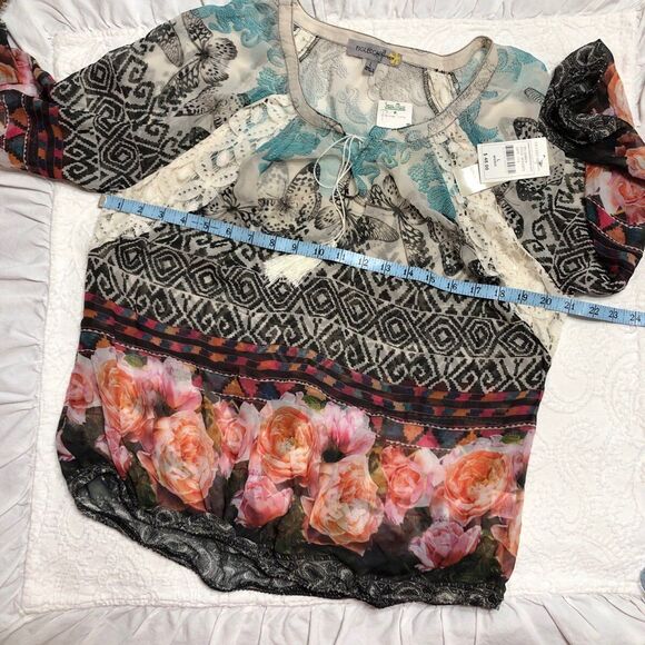 NWT!! Figueroa & Flower Blouse Size Large Beautiful Floral Pattern - Picture 6 of 7